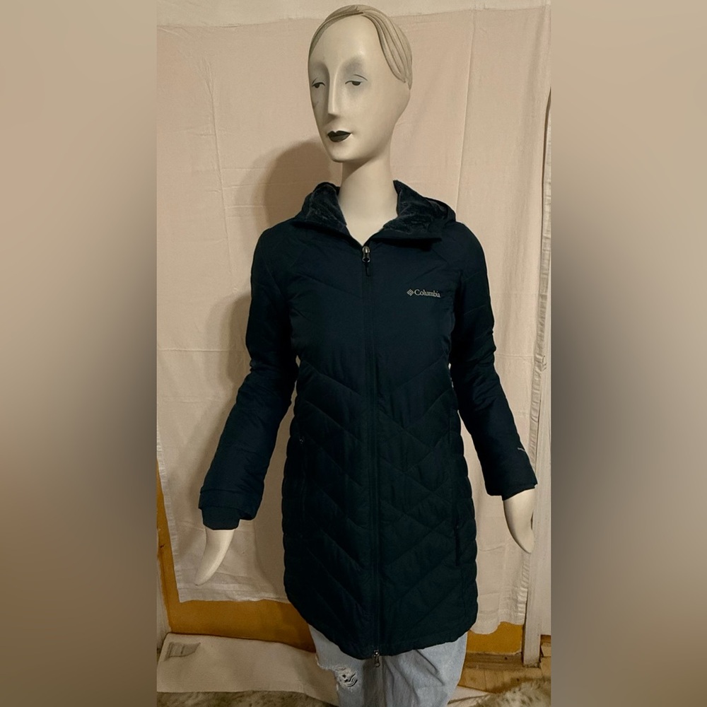 Columbia Women's Black Quilted Jacket - Picture 2 of 14